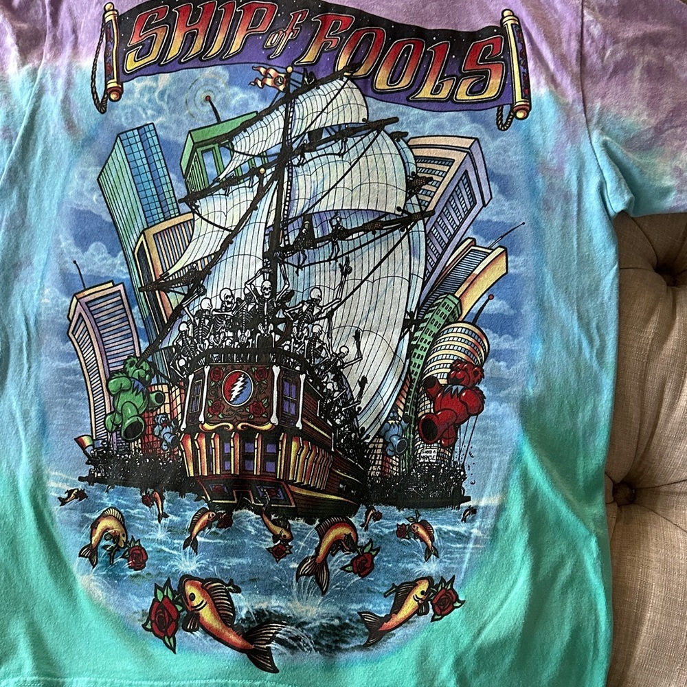 Liquid Blue Grateful Dead Multicolor Short Sleeve Tee - Picture 7 of 7